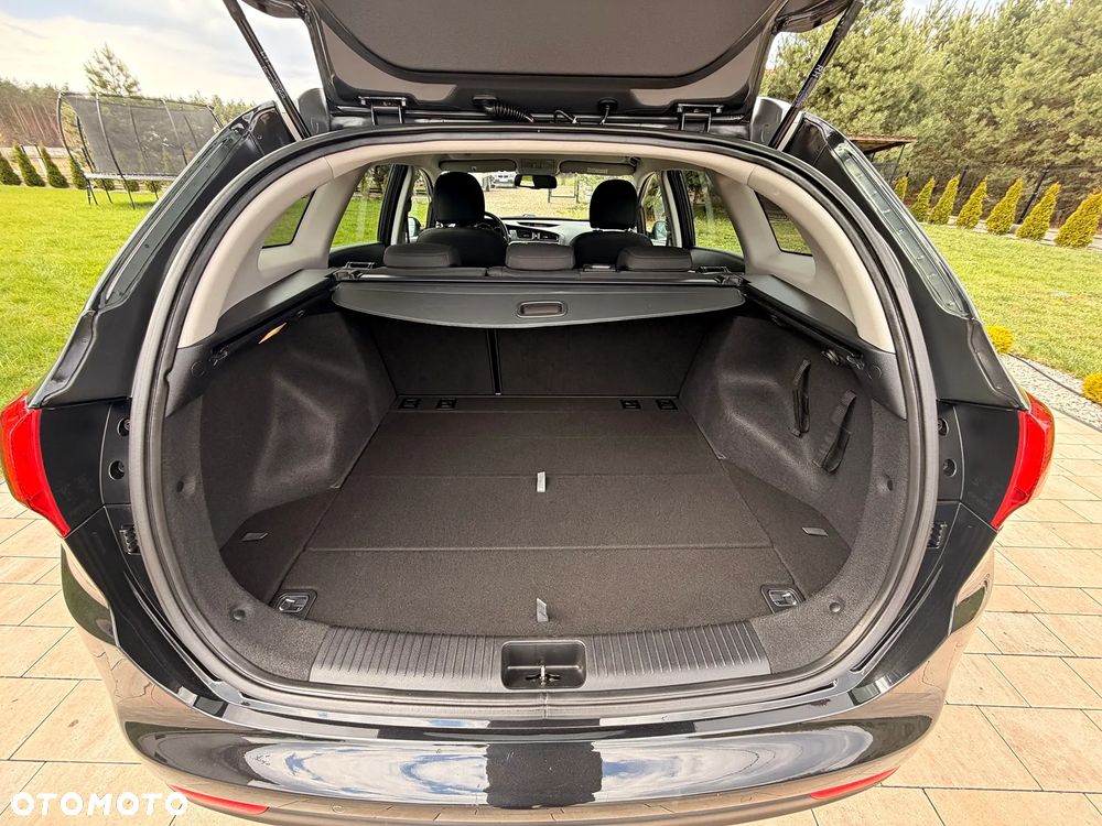 Kia Ceed 1.6 GDI Platinum Edition - 22