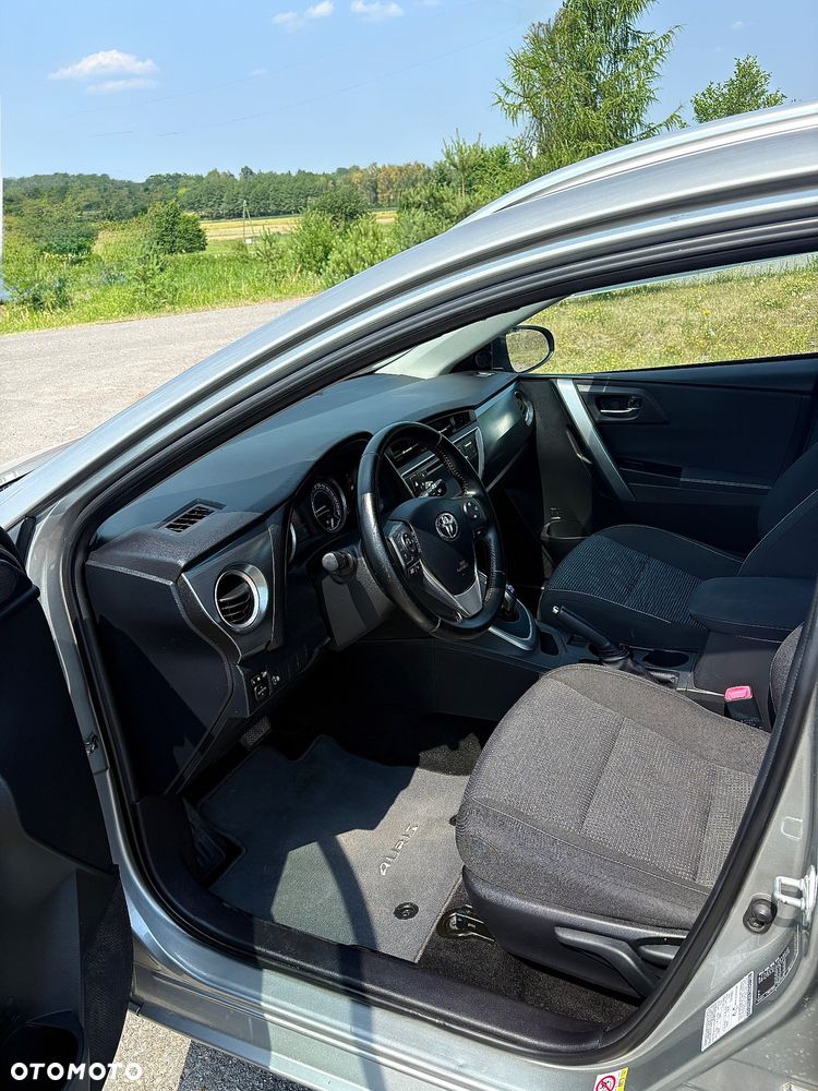 Toyota Auris - 8