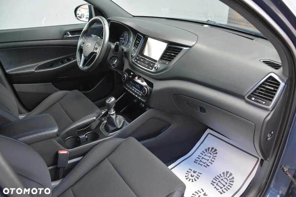 Hyundai Tucson blue 1.6 GDi 2WD Passion - 18