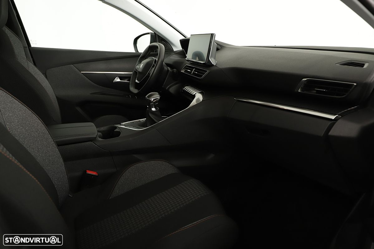 Peugeot 3008 1.5 BlueHDi Active - 18