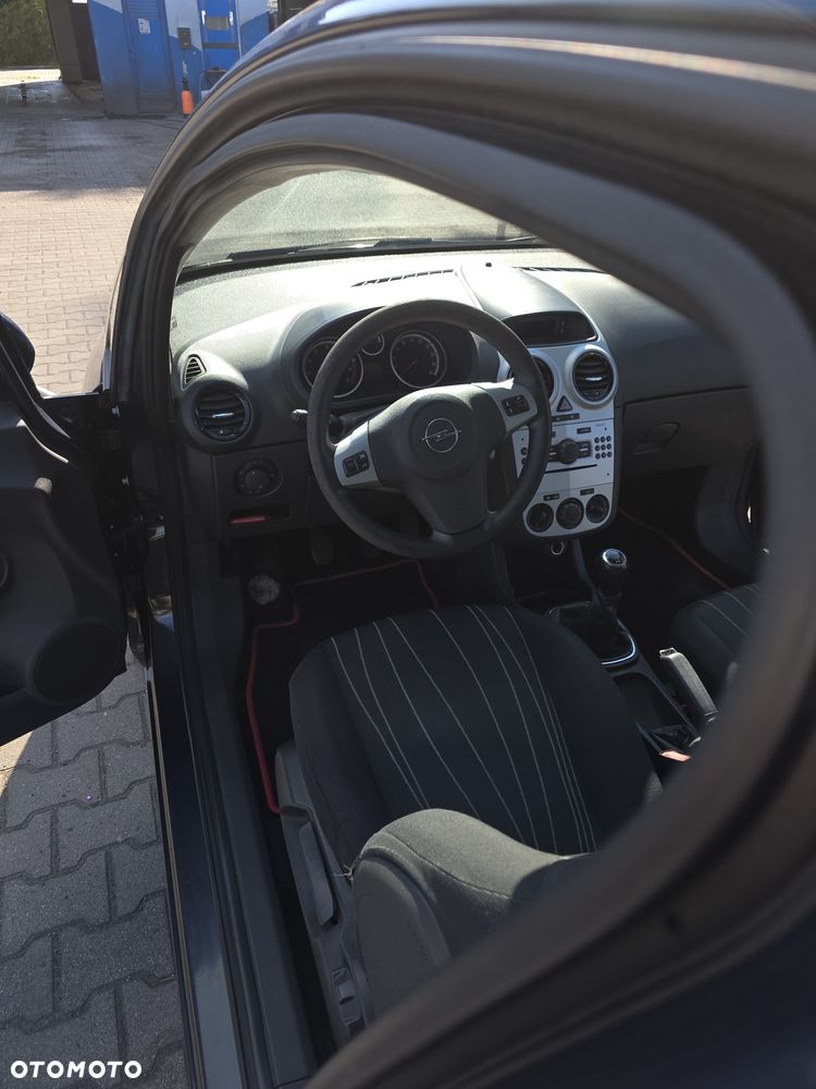Opel Corsa - 5