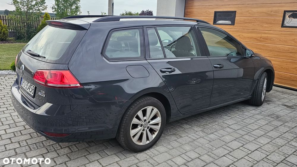 Volkswagen Golf - 3