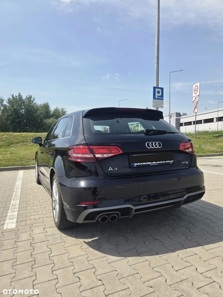 Audi A3 Sportback 1.5 TFSI S tronic - 5