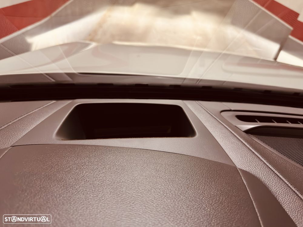 Volvo S90 T8 Twin Engine AWD Geartronic R Design - 46