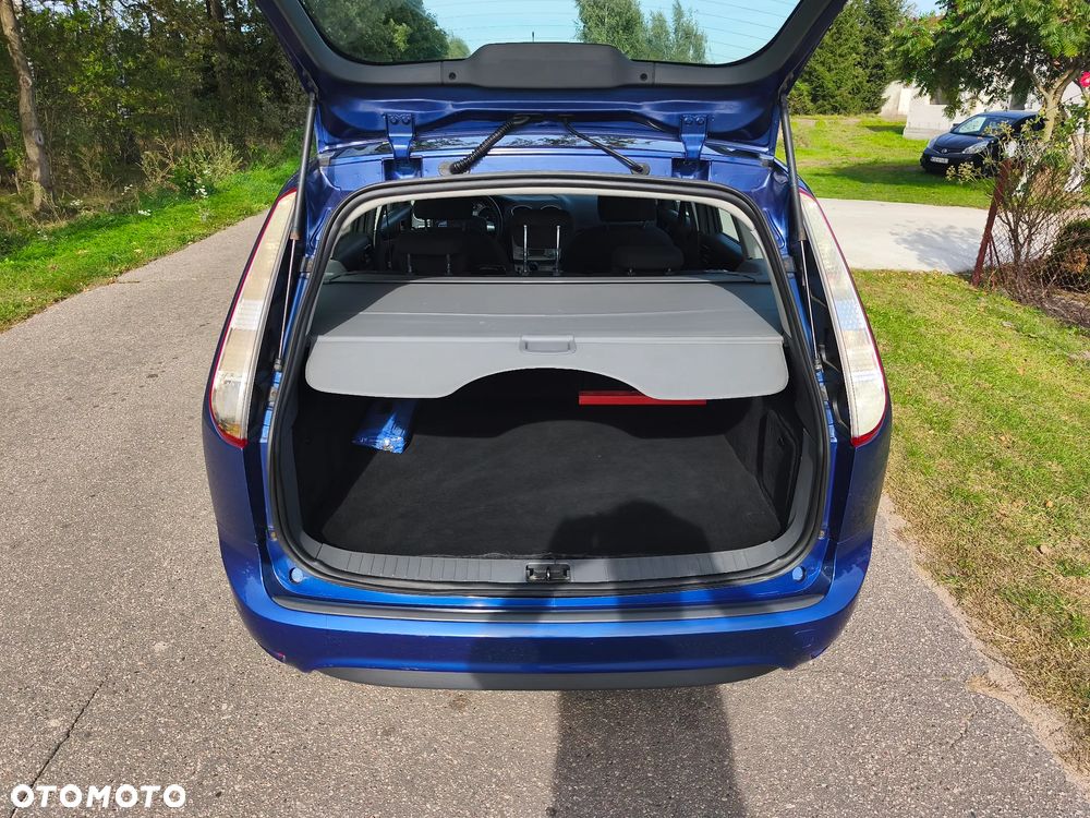 Ford Focus 1.6 TDCi Ambiente - 17
