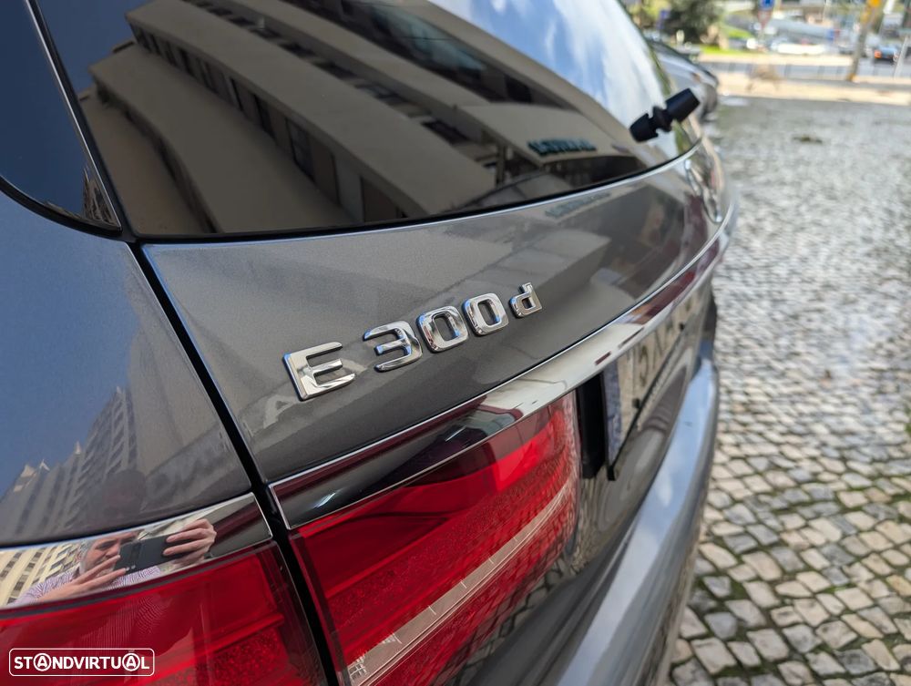 Mercedes-Benz E 300 d AMG - 11