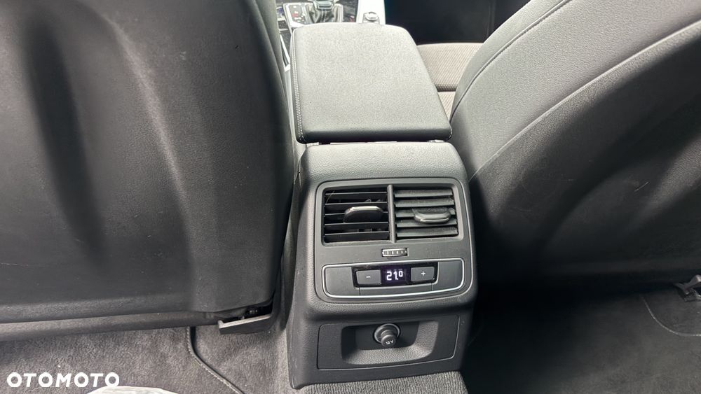 Audi A4 Avant 40 TDI mHEV S Line S tronic - 17