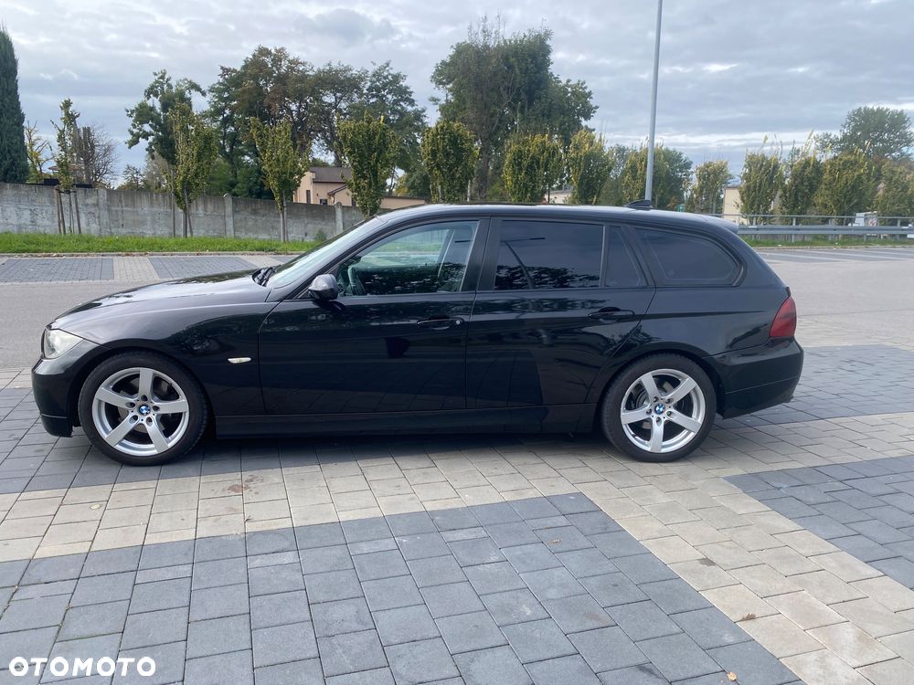 BMW Seria 3 320d DPF Touring - 5