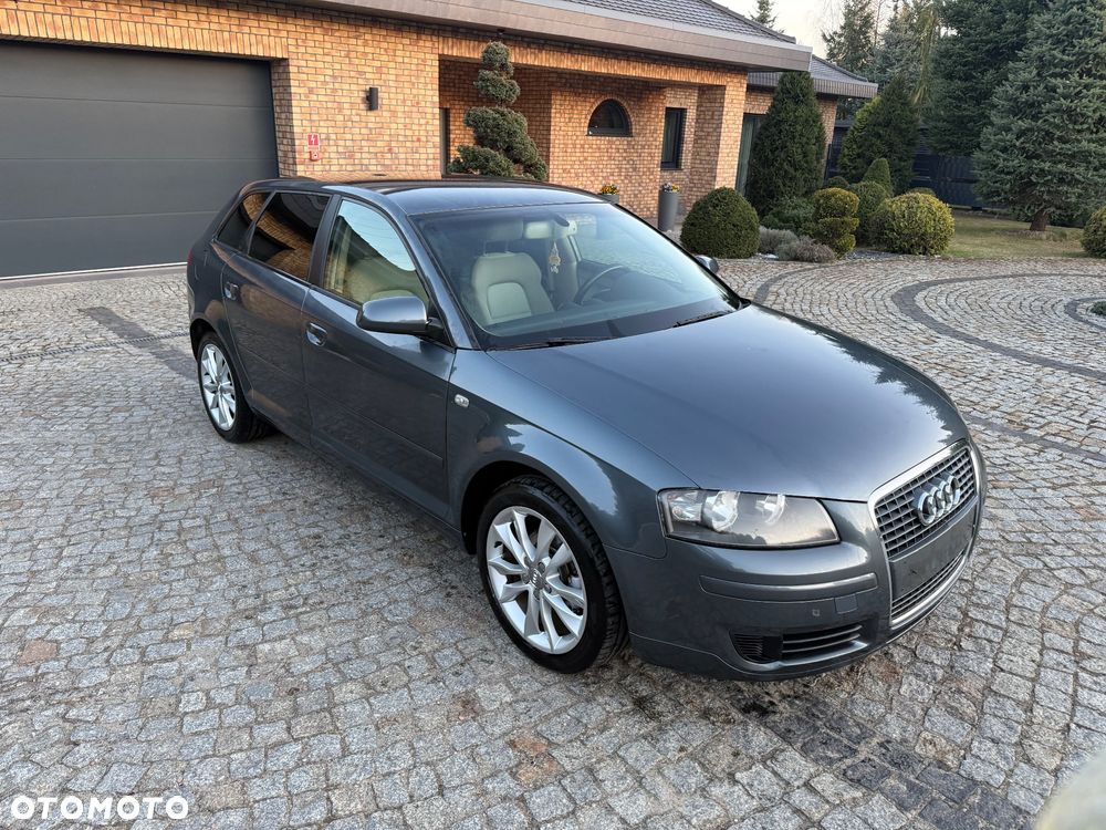 Audi A3 Sportback 1.6 Ambiente - 6