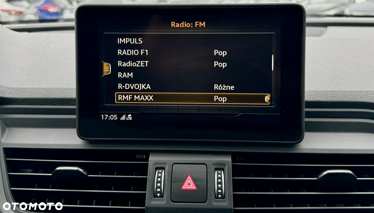 Audi Q5 40 TDI quattro S tronic S line - 36