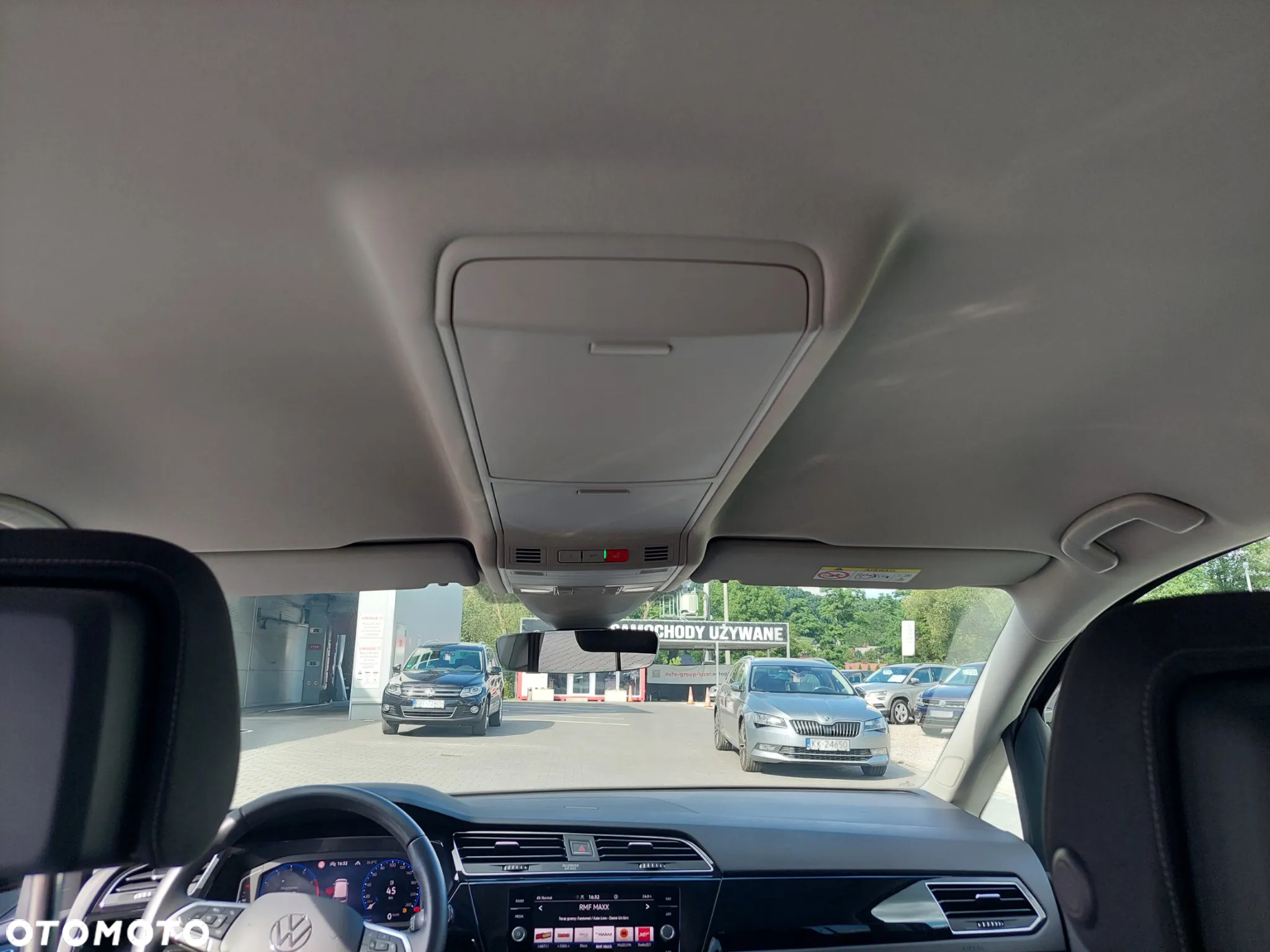 Volkswagen Touran 1.5 TSI EVO Highline - 30