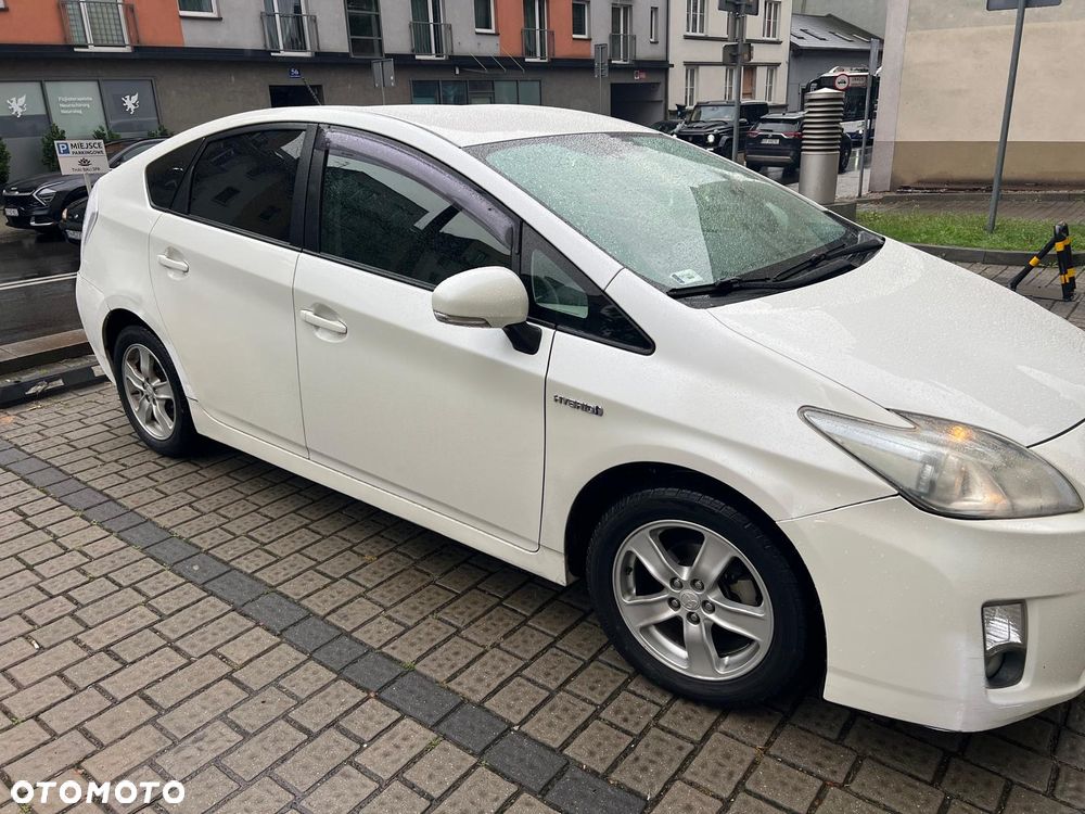 Toyota Prius - 1