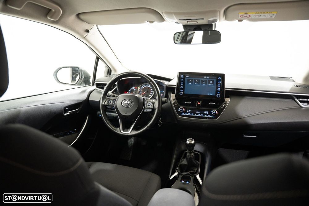 Toyota Corolla - 10