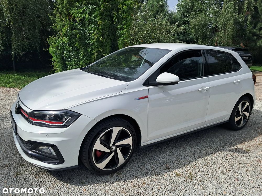 Volkswagen Polo - 11