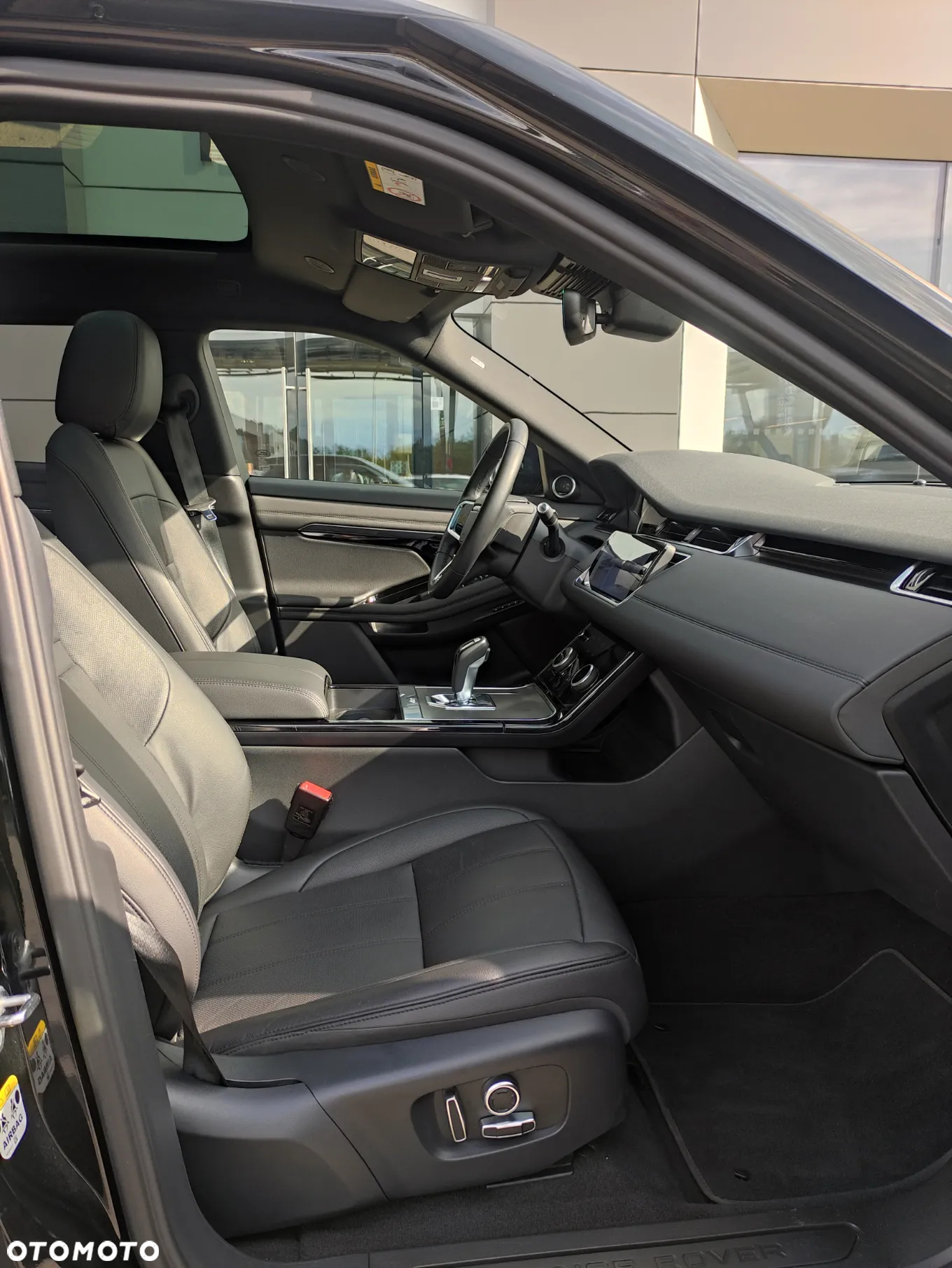Land Rover Range Rover Evoque - 14