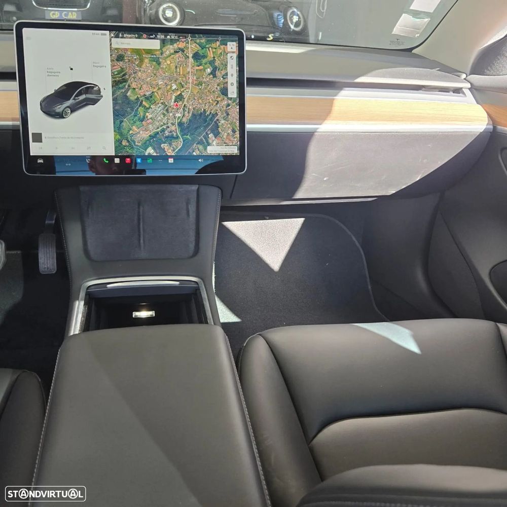 Tesla Model 3 Premium Long Range AWD Dual Motor - 18