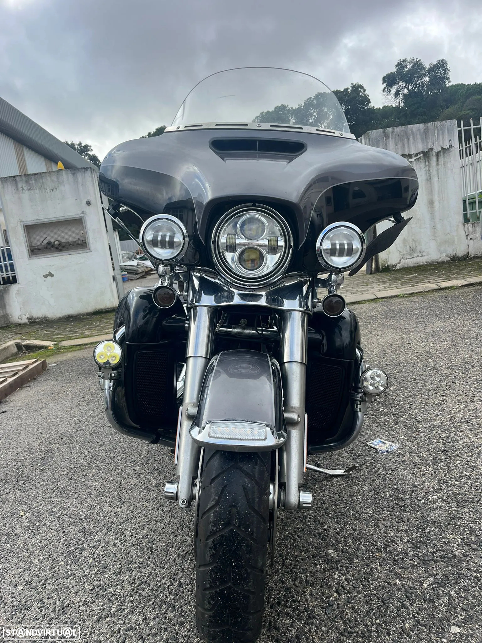 Harley-Davidson Ultra Limited Edition - 11