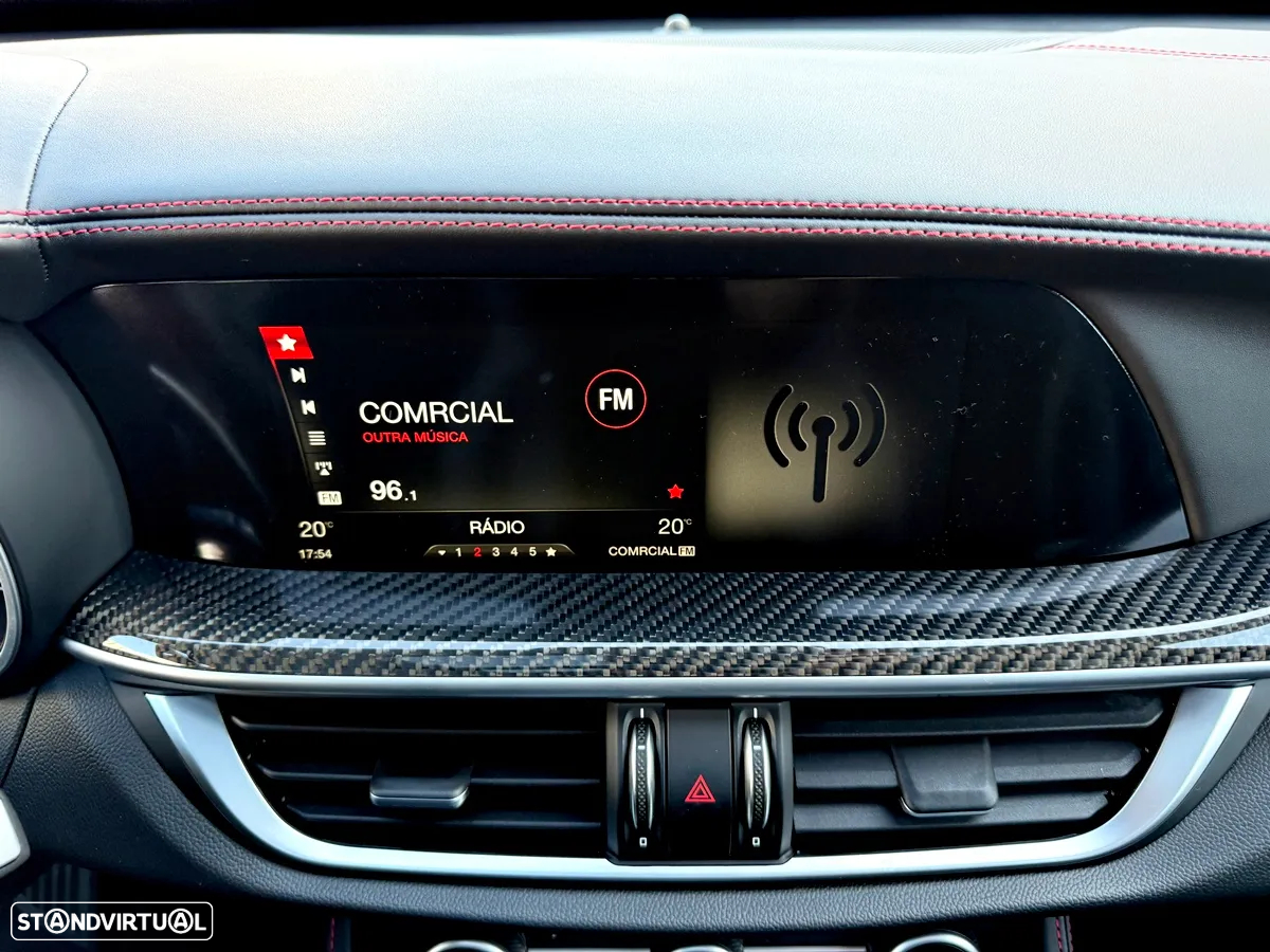 Alfa Romeo Stelvio 2.9 T Quadrifoglio Q4 - 17