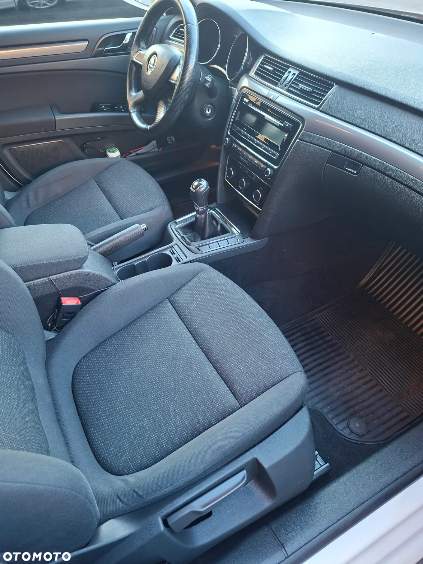 Skoda Superb 1.6 TDI Ambition - 16