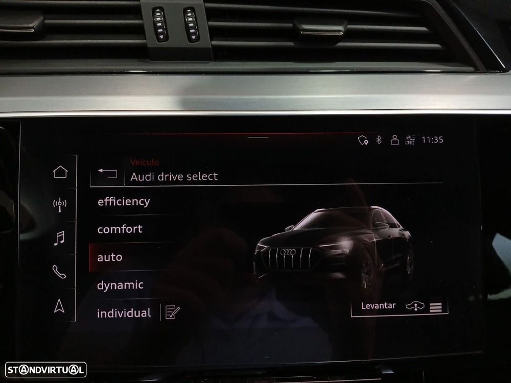 Audi e-tron Sportback 55 quattro S line - 26