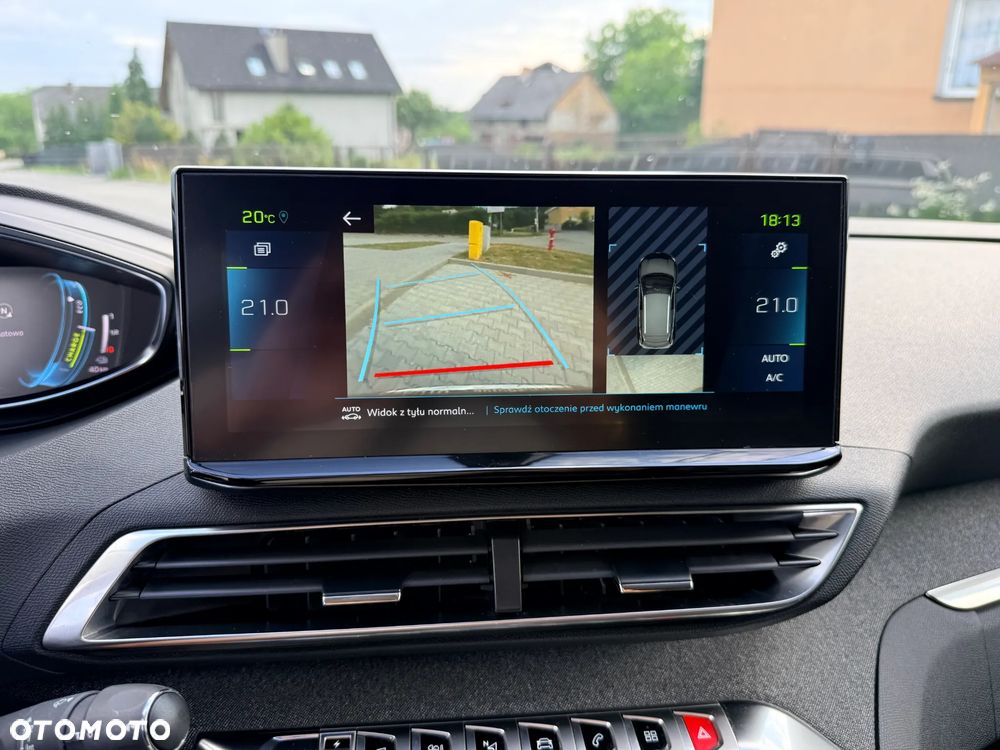 Peugeot 3008 1.6 PureTech Hybrid PHEV Allure Pack S&S EAT8 - 33