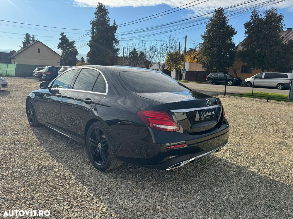 Mercedes-Benz E 220 d 4MATIC Aut. - 2