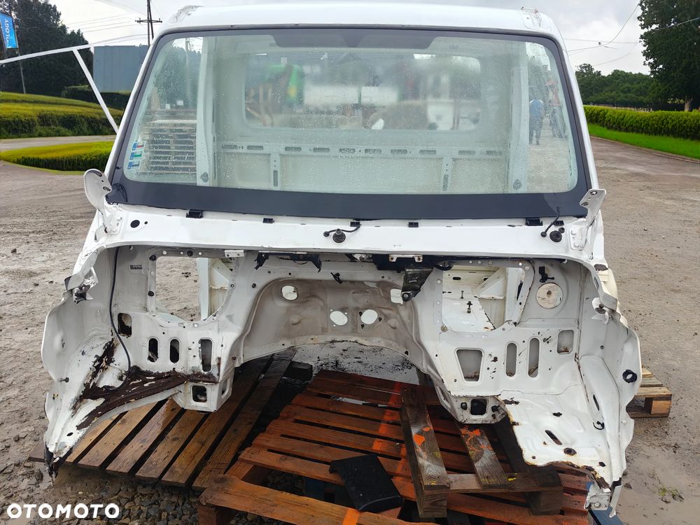 Kabina Iveco Daily 50C17T - 1