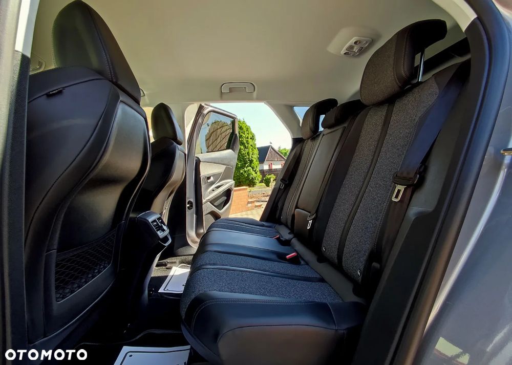 Peugeot 3008 PureTech 130 Stop & Start Allure - 28
