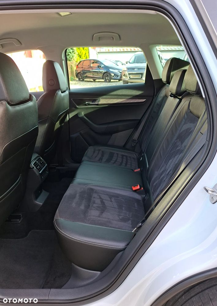 Skoda Karoq 1.5 TSI DSG Sportline - 10