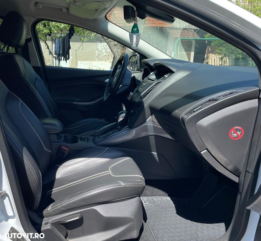 Ford Focus - 4