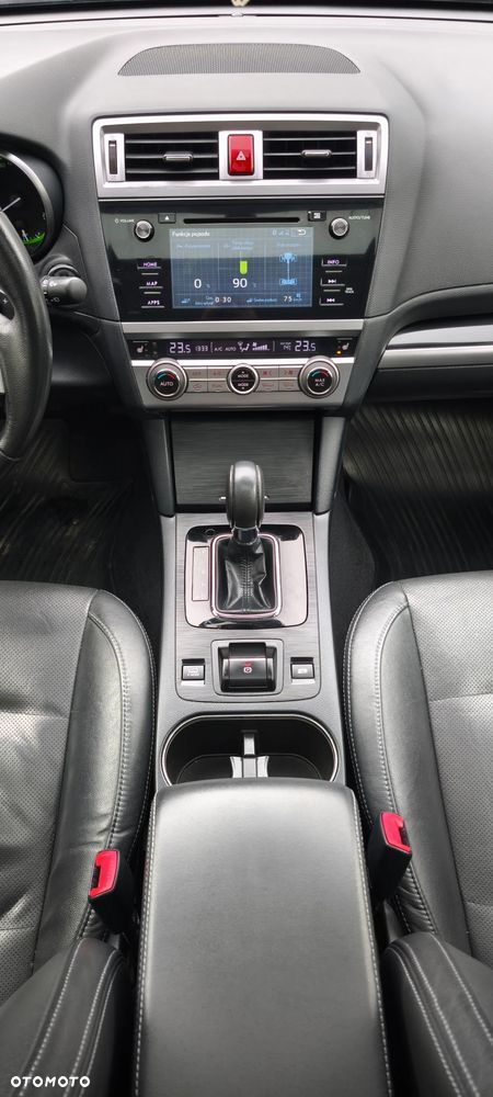 Subaru Outback 2.5i Comfort - 11