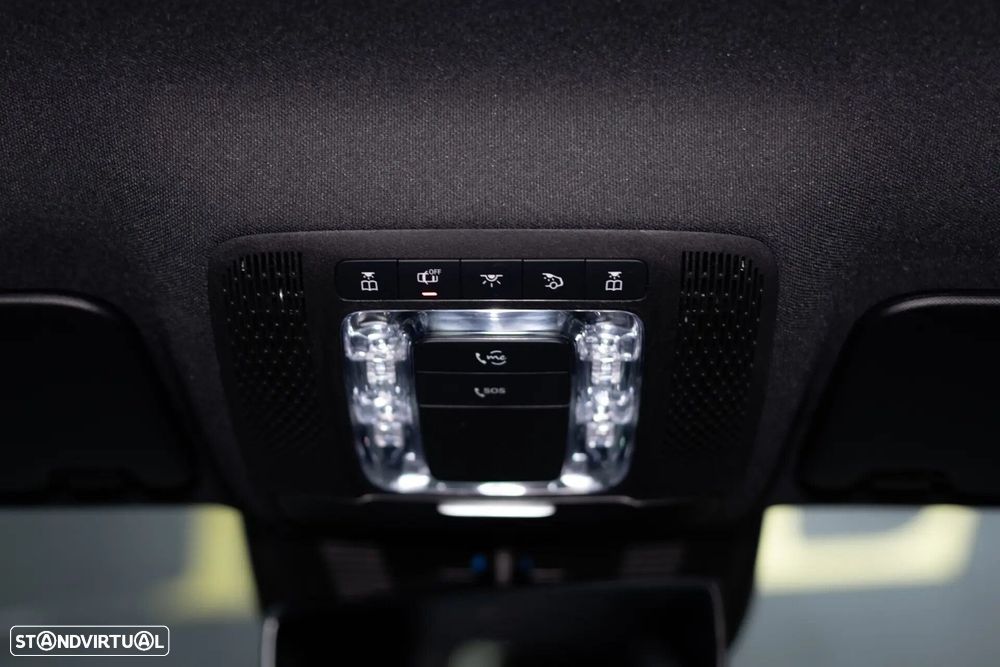 Mercedes-Benz A 250 e Progressive - 38