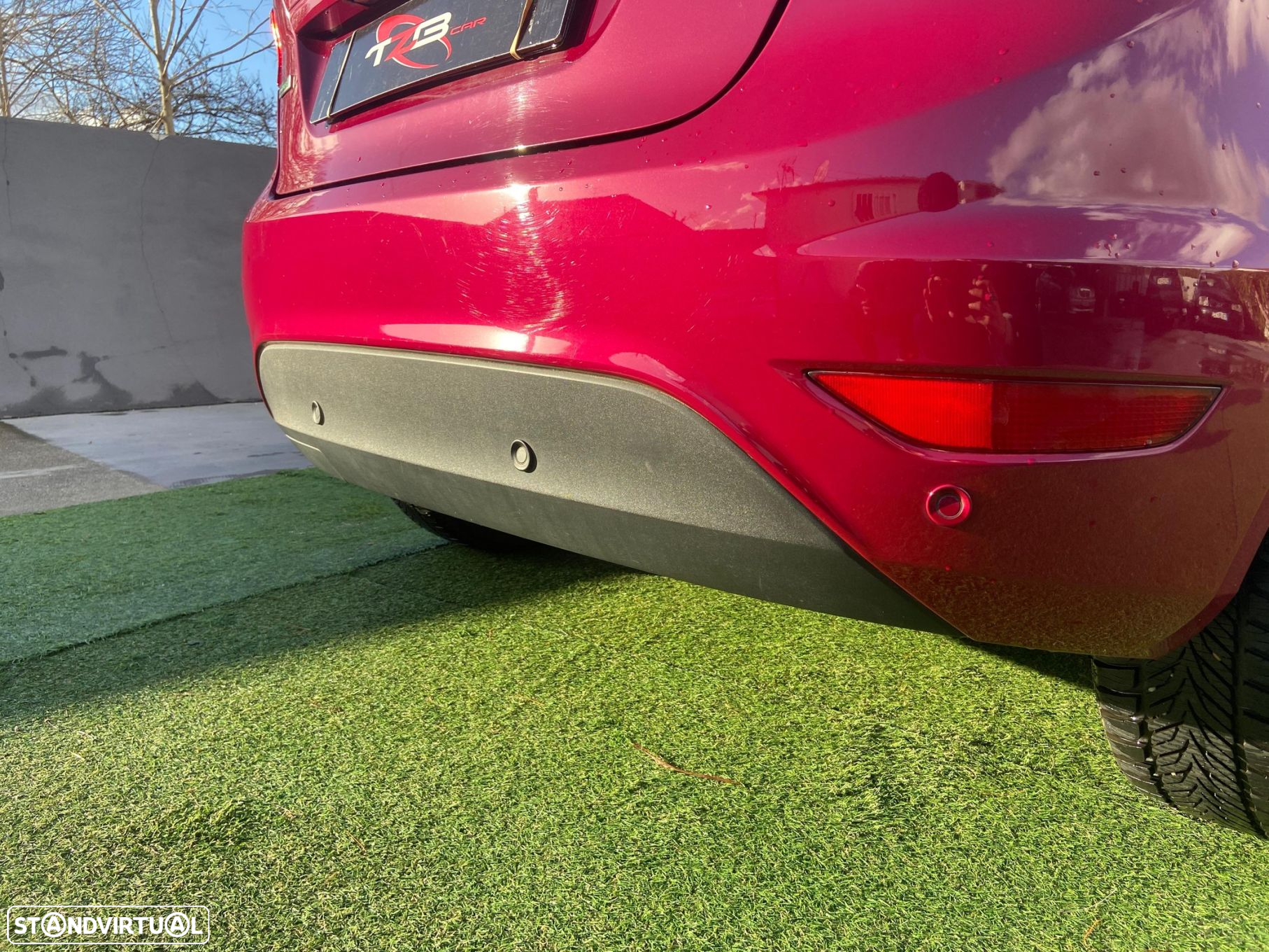 Ford Fiesta 1.0 EcoBoost S&S COOL&CONNECT - 27