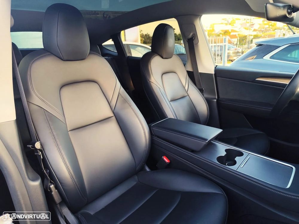 Tesla Model Y Long Range Tração Integral - 10
