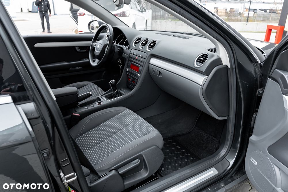 Seat Exeo 2.0T FSI Sport - 22