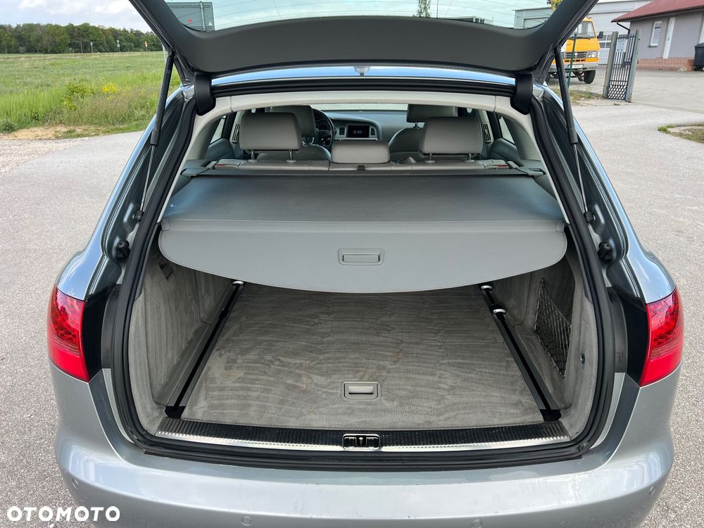 Audi A6 Avant 3.0 TDI DPF quattro tiptronic - 14