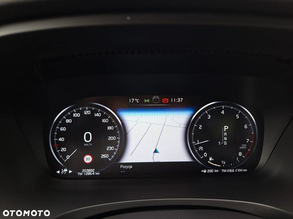 Volvo V90 T4 R-Design - 33