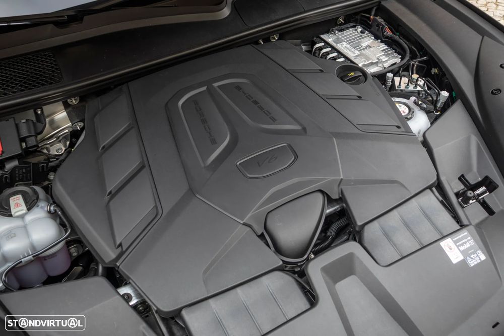 Porsche Cayenne Coupé S E-Hybrid - 5