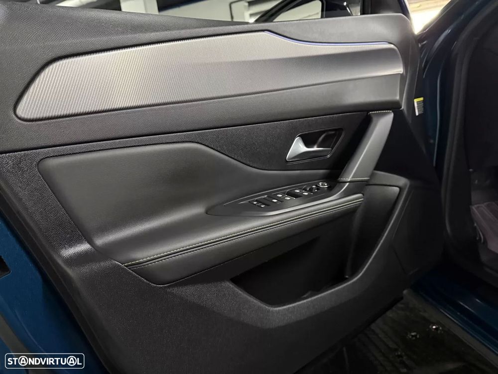 Peugeot 408 225 e-EAT8 GT - 27