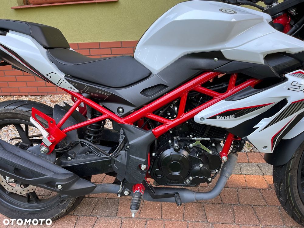 Benelli BN 125 - 15