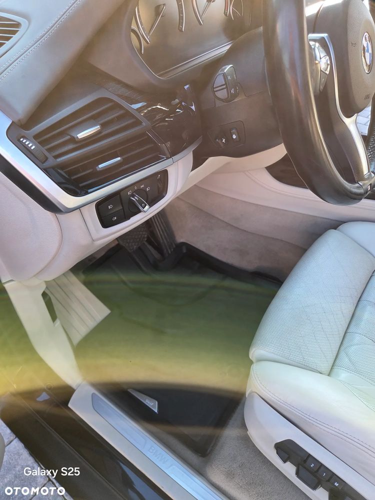 BMW X5 xDrive40d - 27