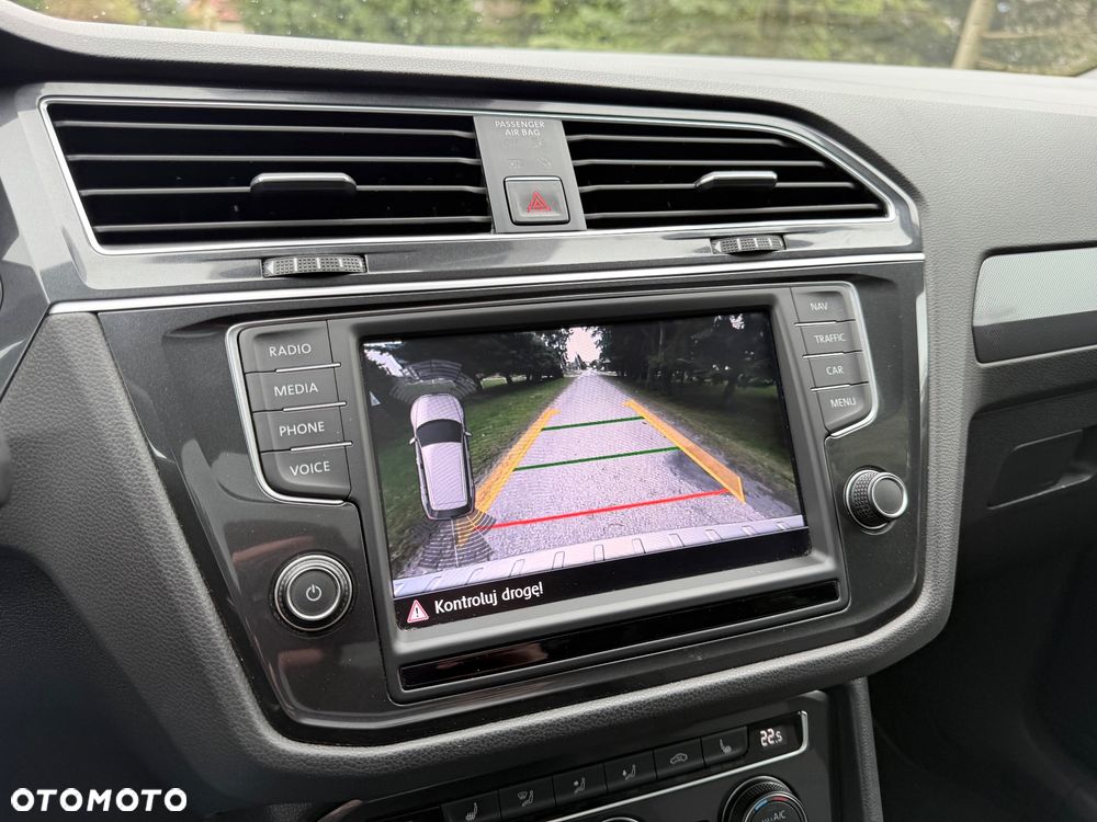 Volkswagen Tiguan - 36