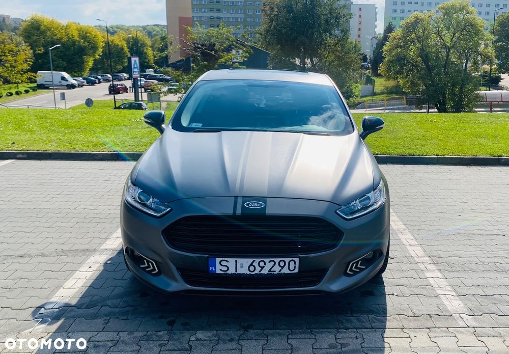 Ford Fusion 2.0 EcoBoost Titanium - 2