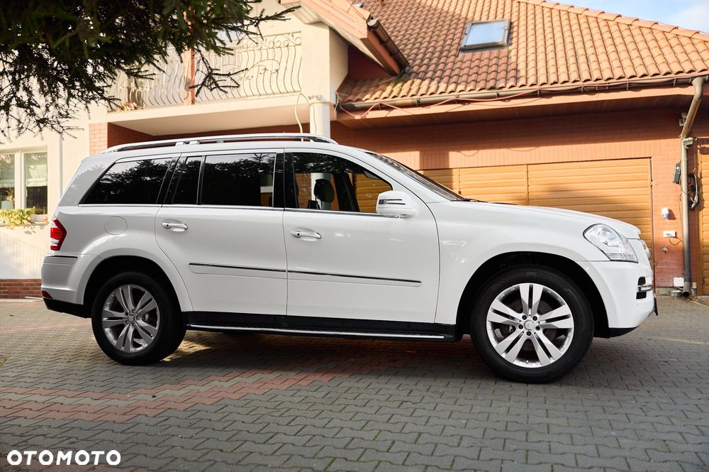 Mercedes-Benz GL 450 4Matic 7G-TRONIC - 13