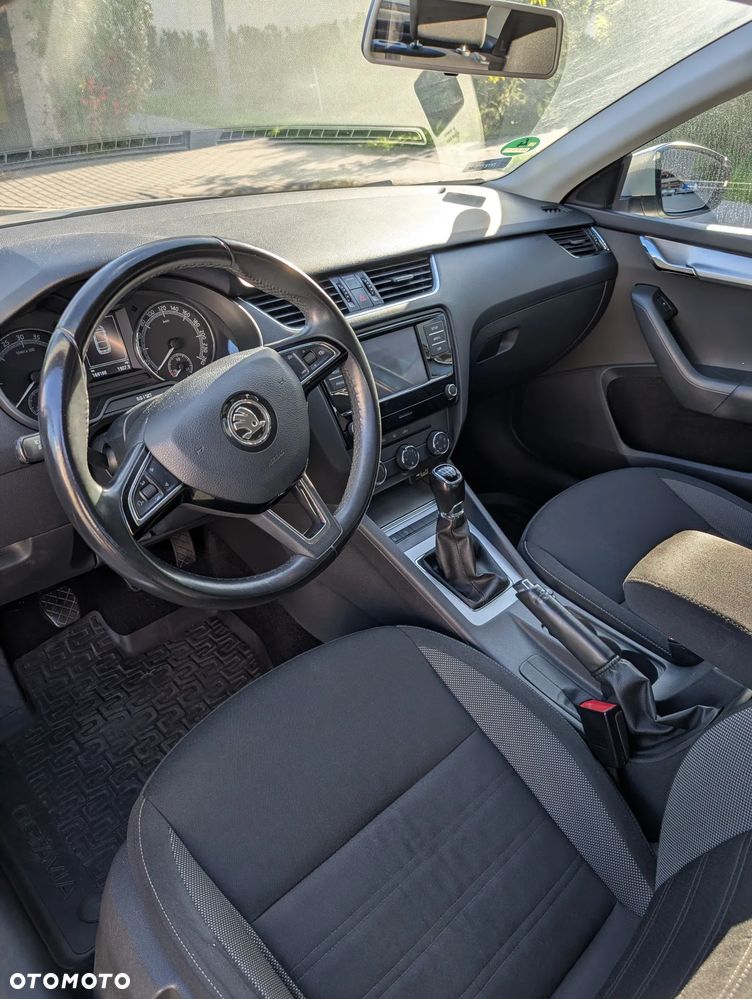 Skoda Octavia - 16