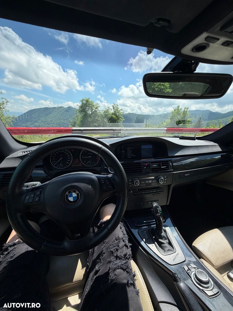 BMW Seria 3 320d xDrive Aut. - 9