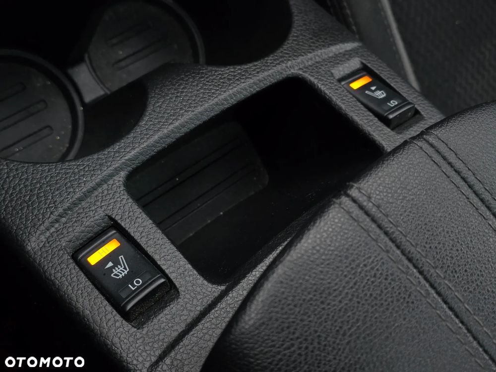 Nissan Qashqai 1.3 DIG-T Tekna DCT - 15