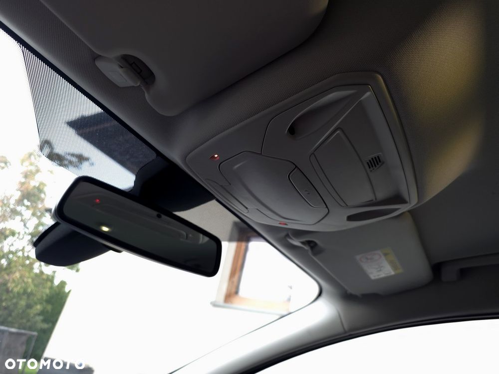 Ford Focus 2.0 TDCi Titanium ASS - 22