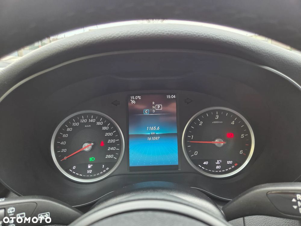 Mercedes-Benz Klasa C 200 d 9G-TRONIC - 21