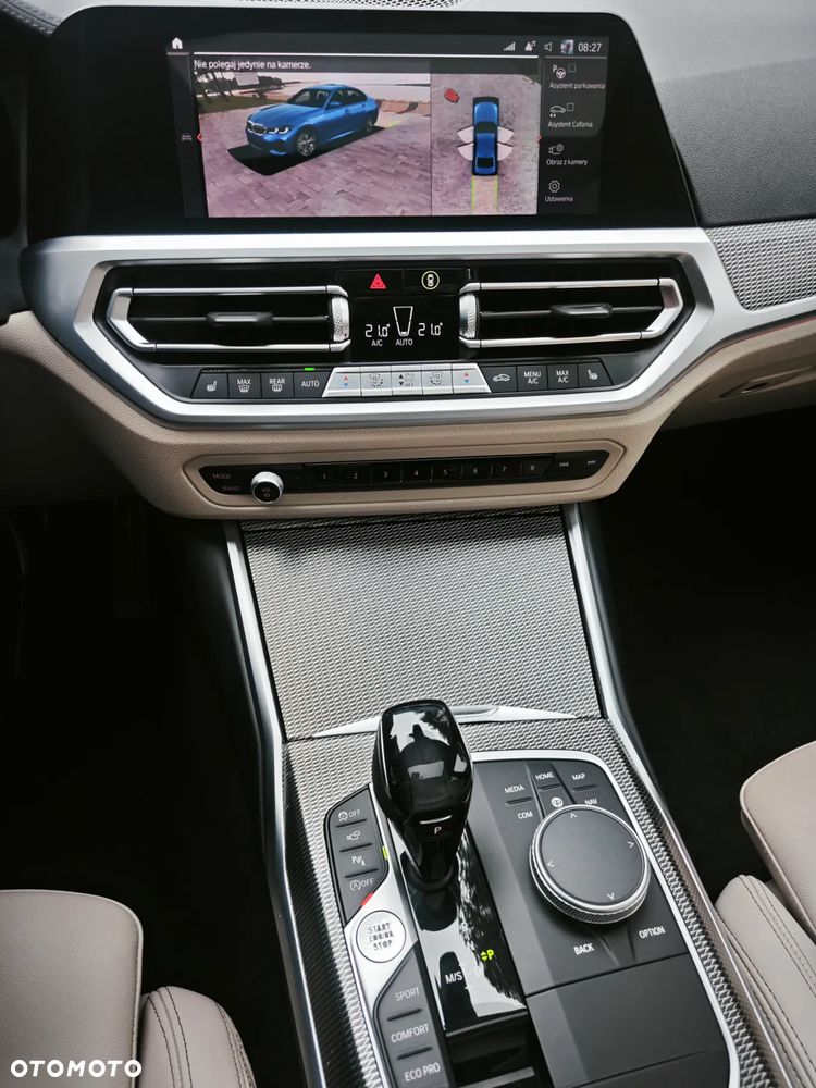 BMW Seria 3 330i M Sport - 25